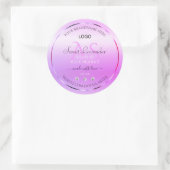 Monogram en Logo op het etiket van het Paarse bank (Tas)