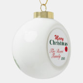 Monogram en Naam Vrolijk Kerstfeest Keramische Bal Ornament (Links)