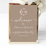 Monogram Engagement Party Welkomstbord Schuimbord Poster<br><div class="desc">Een simpele chic foliage faux folie monogram grullo verloting party verwelkomde bordschuimbord. Eenvoudig aan te passen met uw details. Modern boho verlovingspartij verwelkomde bordschuimbord bewerkbaar, eisende uitnodiging voor fotobruiloft, aanpasbaar, handgeschreven, kalligrafie, eenvoudig, elegant. AANPASSING: Als u een ontwerpaanpassing nodig hebt, kunt u contact met mij opnemen via chat. Als u...</div>