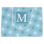 Monogram engel blauw cirkelpatroon groot cadeauzakje (Voorkant)