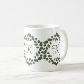 Monogram Eucalyptus blaast elegant modern Koffiemok (Voorkant rechts)