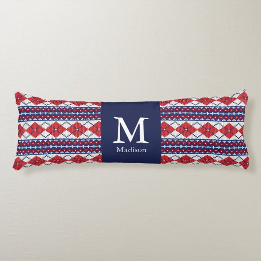 Monogram Fair Isle Red en Blue Argyle Lichaamskussen (Voorkant)