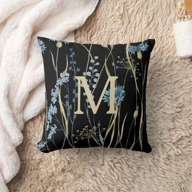 Monogram Floral Light Blue en Gold op zwart Kussen (Deken)