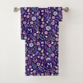 Monogram Floral Whimsical Pattern Towel Set Bad Handdoek (Insitu)