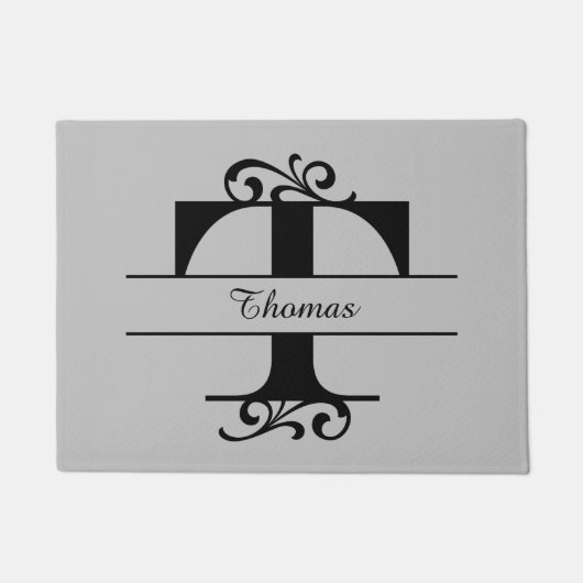 Monogram Flourish Letter T met naam Deurmat (Voorkant)
