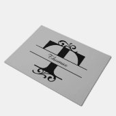 Monogram Flourish Letter T met naam Deurmat (Schuin)