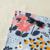 Monogram Flowers Elegant Stijlvol Strandlaken (In situ)