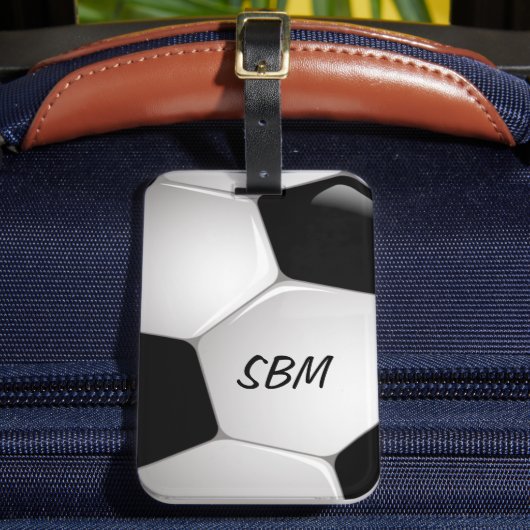 Monogram Football Voetbal Bagagelabel (Voorkant Insitu 2)