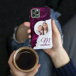 Monogram Foto Modern Floral Marble Custom Name Case-Mate iPhone Case<br><div class="desc">De Monogram Foto Modern Floral Marble Custom Name (Moderne Floral Marmer) biedt uw favoriete foto op een marmer- en paarse bloemachtergrond. Pas met uw douanemonogram en naam aan door de tekst in het verstrekte tekstvakje uit te geven. Ontworpen door ©Evco Studio www.zazzle.com/store/evcostudio</div>