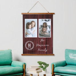 Monogram foto van Red Rustic Family Hangend Wandkleed