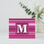 Monogram fuchsia strepen briefkaart (Staand voorkant)