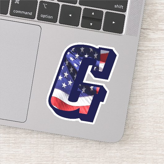 Monogram G American Flag Letter Initiaal USA Vinyl Sticker (Detail)