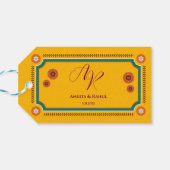 Monogram Geel Bloemen Aangepaste Indiase Huwelijks Cadeaulabel (Achterkant Horizontaal)