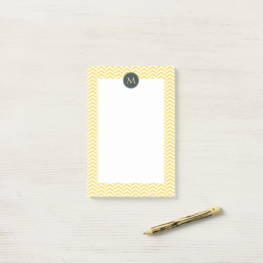 Monogram Geel en Witte Chevron met houtskool Post-it® Notes (Op bureau)
