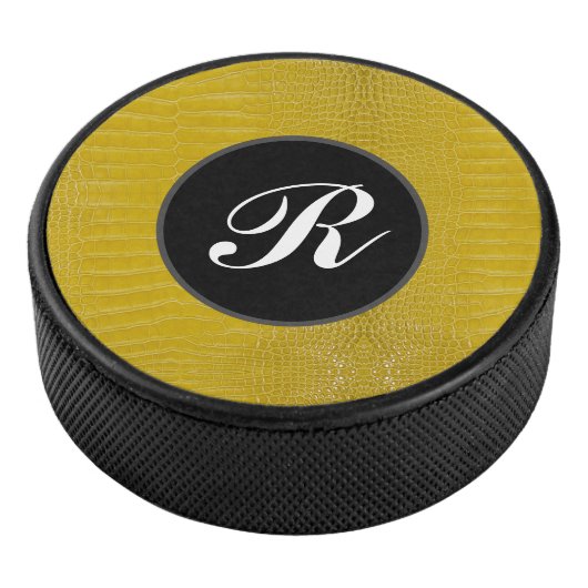 Monogram gele alligator textuur print hockey puck (3/4)