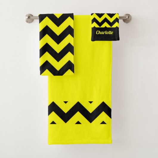 Monogram gele en zwarte chevron patroon bad handdoek (Insitu)