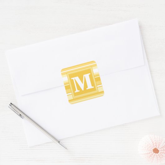 Monogram gele strepen vierkante sticker (Envelop)