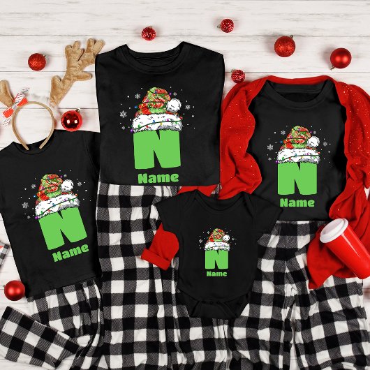 Monogram gepersonaliseerd met de naam Familie Kers T-shirt