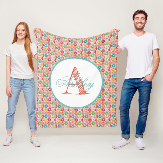 Monogram gepersonaliseerde donuts fleece deken (In situ)