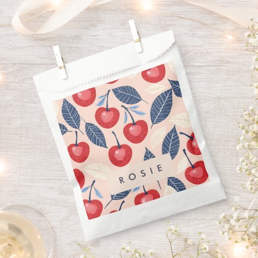Monogram gepersonaliseerde kersen- en bladpatroon bedankzakje (Geknipt)
