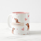 Monogram gepersonaliseerde Schattigee teckel hond Tweekleurige Koffiemok (Voorkant links)