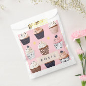 Monogram gepersonaliseerde Schattigee zoete cupcak Bedankzakje (Gezegeld)