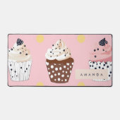 Monogram gepersonaliseerde Schattigee zoete cupcak Bureaumat (Voorkant)