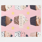 Monogram gepersonaliseerde Schattigee zoete cupcak Fleece Deken (Voorkant (Horizontaal))