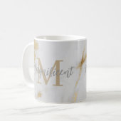 Monogram Gold en grijze marmer Koffiemok (Voorkant links)