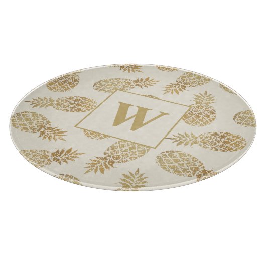 Monogram goudanananassen op eiwit snijplank (Hoek)