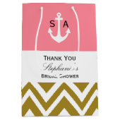 Monogram Gouden Chevron met Roze Nautische Bruid Medium Cadeauzakje (Voorkant)
