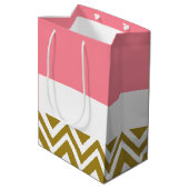 Monogram Gouden Chevron met Roze Nautische Bruid Medium Cadeauzakje (Achterkant Gekanteld)