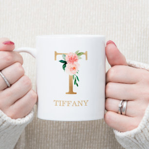 Monogram Gouden Letter T   Bloemrijk Roze Wit Groe Koffiemok