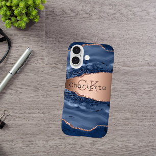 Monogram goudnaam Blauwe marmer roos iPhone 16 Hoesje