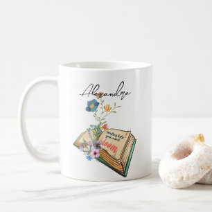 Monogram  grafische tekenbloemen met boek koffiemok