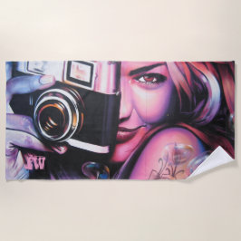 Monogram Grafitti Woman met camera Strandlaken