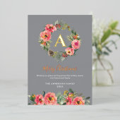 Monogram Gray Floral Botanical Wreath Christmas Folie Feestdagenkaart (Staand Voorkant)