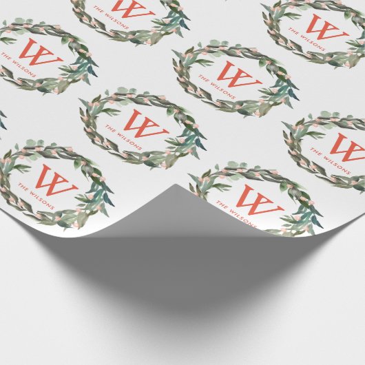 Monogram Greenery Wreath Kerstfeestdag Cadeaupapier (Hoek)