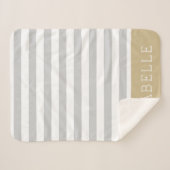 Monogram grijze en goudstrepen | bewerkbare kleure sherpa deken (Voorkant (horizontaal))