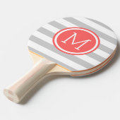 Monogram grijze en koraalpreppy stripes tafeltennisbatje (Voorkant Gekanteld)