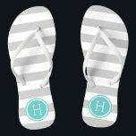 Monogram grijze en Turquoise Preppy Stripes Teenslippers<br><div class="desc">Aangepast gedrukte flip flop sandalen met een preppy nautical stripe patroon en uw aangepaste monogram of andere tekst in een cirkelvormig lijst. Klik aanpassen het om tekstdoopvonten en kleuren te veranderen of uw eigen afbeeldingen toe te voegen om unieke één van een soortontwerp te creëer!</div>