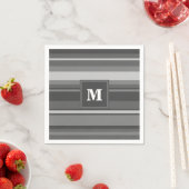 Monogram grijze strepen servetten (Insitu)