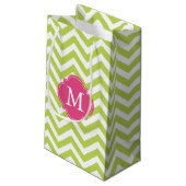 Monogram groen en warm roze Zigzag Patroon Klein Cadeauzakje (Achterkant Gekanteld)