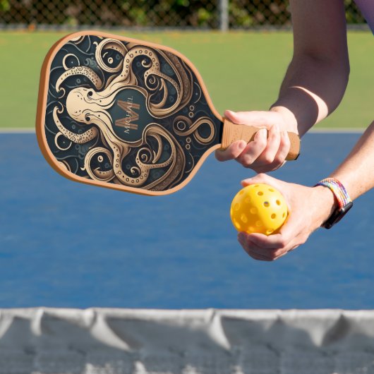Monogram Grunge Goud Zwart Gepersonaliseerde Octop Pickleball Paddle (Insitu)