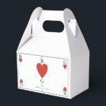 Monogram harten spelen Kaart bruiloft Bedankdoosjes<br><div class="desc">Een uniek monogram harten spelen kaart stijl bruiloft ontwerp. Een indrukwekkend ontwerp dat elementen gebruikt van speelkaarten tot creëer en een uniek ontwerp voor bruidsbriefpapier. Een elegante rode hart bruiloft paar monogram. Een een van een soort speelkaart bruiloft gunst doos ontwerp met moderne elementen. Overeenkomende bruiloft uitnodigingen en andere briefpapier...</div>