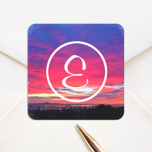 Monogram hete roze blauwe zonsondergang fotografie vierkante sticker