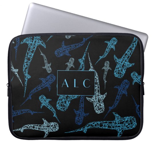 Monogram hoesje witte haai laptop sleeve (Voorkant)