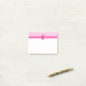 Monogram Hot Pink Quatrefoil Patroon Post-it® Notes (Op bureau)