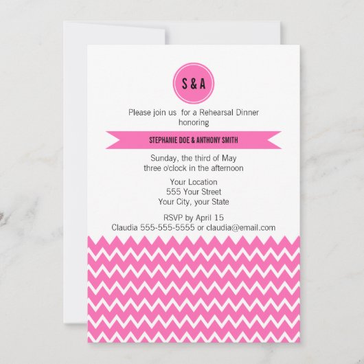 Monogram Hot Pink Zigzag Pattern Rehearsal Dinner Kaart (Voorkant)