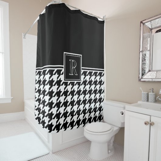 Monogram Houndstooth Pattern Black & White Douchegordijn (In situ)